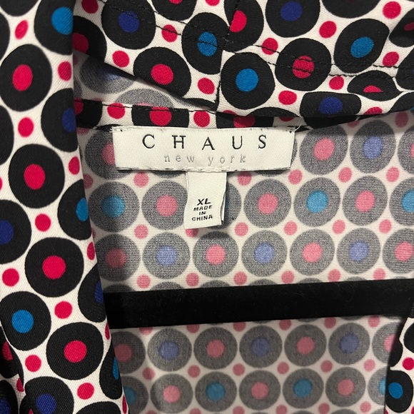 Chaus New York Women’s short sleeve Blouse - Picture 3 of 3